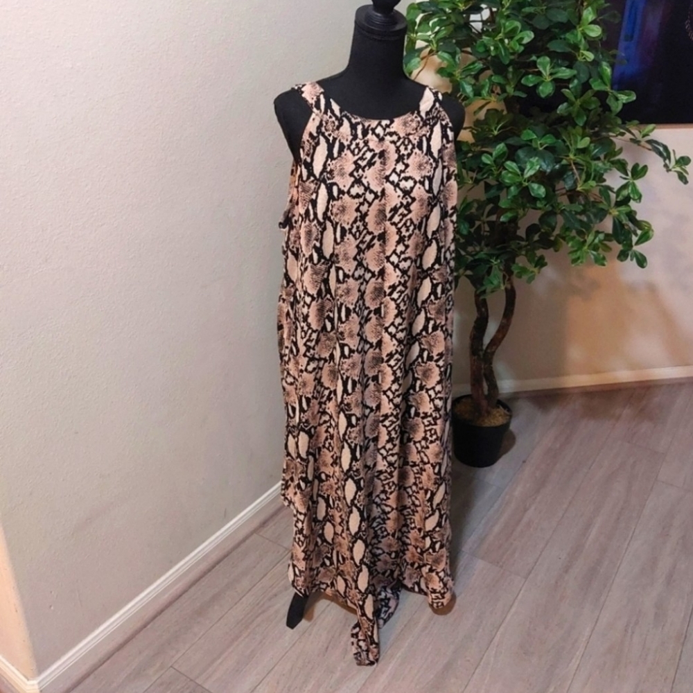 Speed Limit MPH Animal Print Flowy Women's Maxi Dress Size 1X